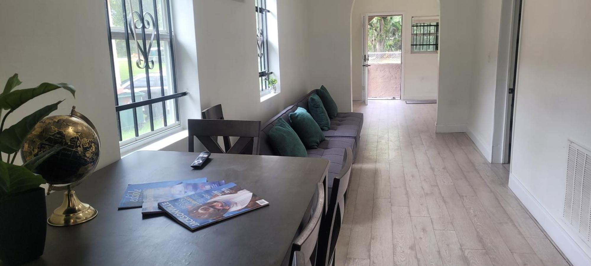 Large, Central, Lovely & Cozy 4Bed/2Bath - House By Everbank Stadium Τζάκσονβιλ Εξωτερικό φωτογραφία